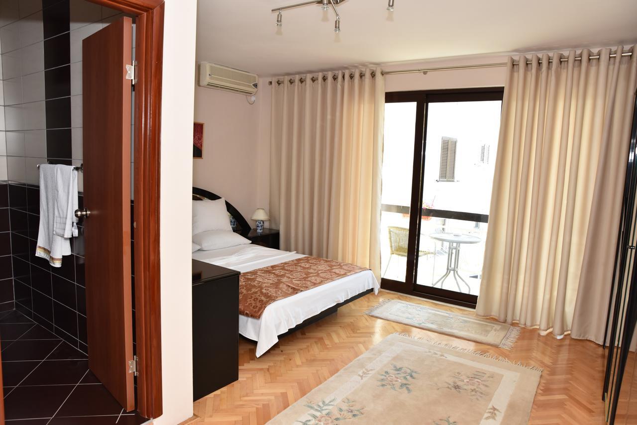 Guest House Evropa Ulcinj Exterior foto