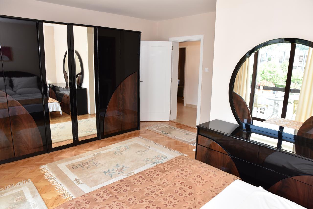 Guest House Evropa Ulcinj Exterior foto