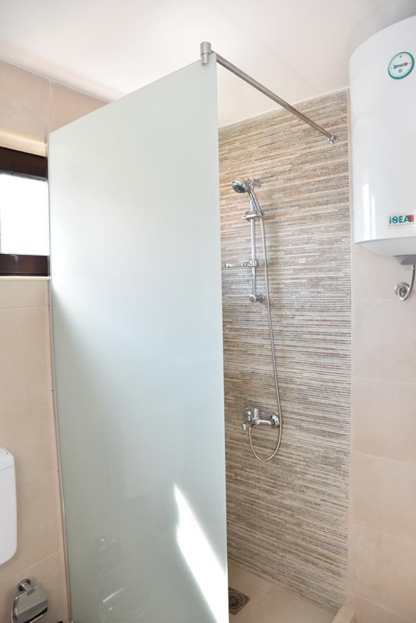 Guest House Evropa Ulcinj Exterior foto