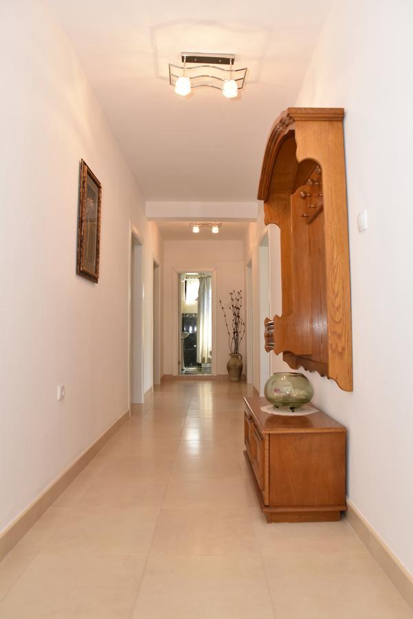 Guest House Evropa Ulcinj Exterior foto